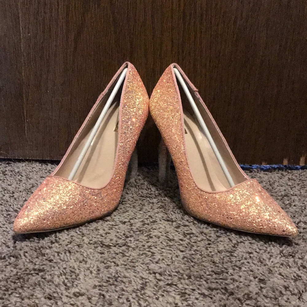Pink glitter pumps